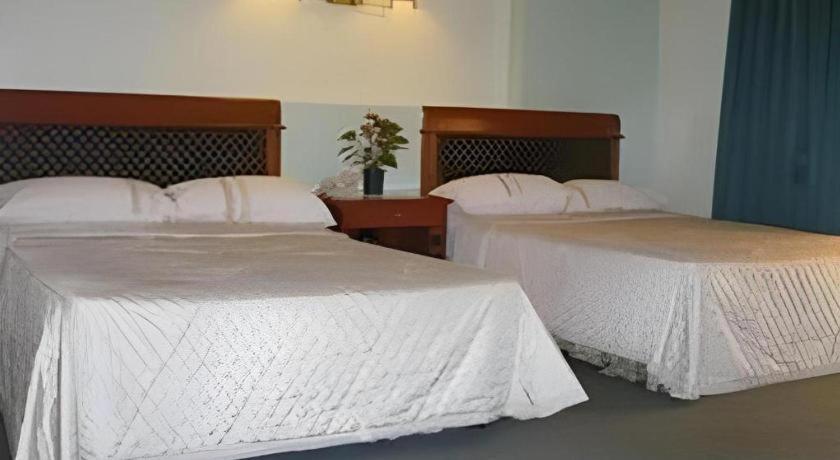 Dj Paradise Hotel Malolos Екстериор снимка